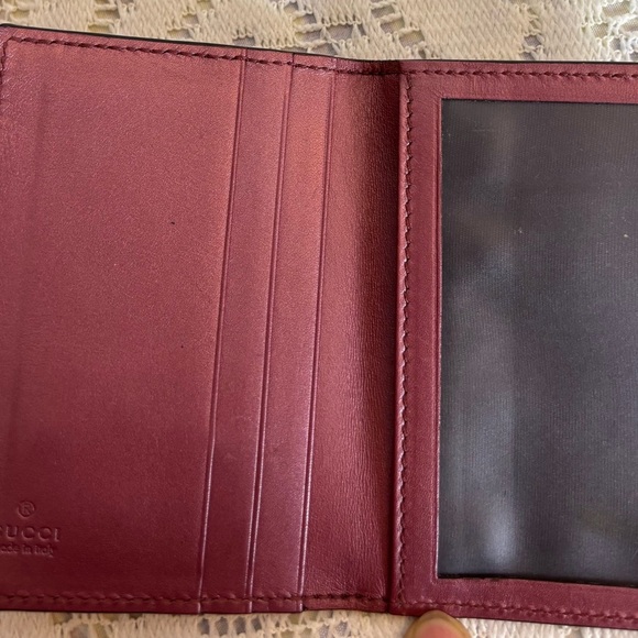 Gucci Pink Metallic Leather Wallet - Picture 5 of 7